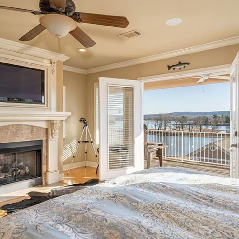 Views!! Luxury Condo W/Gourmet Kitchen, Breathtaking Views Lake Hamilton Екстериор снимка