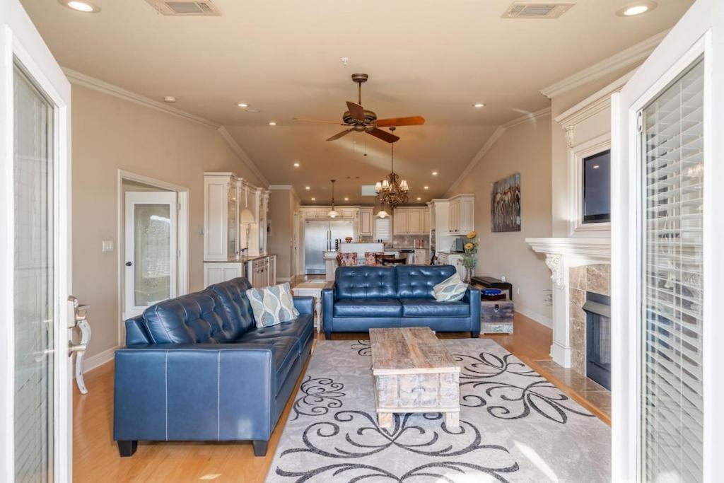 Views!! Luxury Condo W/Gourmet Kitchen, Breathtaking Views Lake Hamilton Екстериор снимка